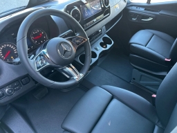 Mercedes-Benz Sprinter Crew Van Standard Roof 4-Cyl Diesel HO 2500 Standard Roof I4 Diesel HO 144" RWD 2026