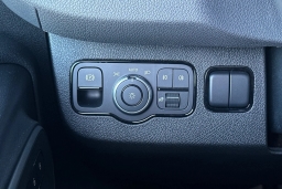 Mercedes-Benz Sprinter Crew Van Standard Roof 4-Cyl Diesel HO 2500 Standard Roof I4 Diesel HO 144" RWD 2026