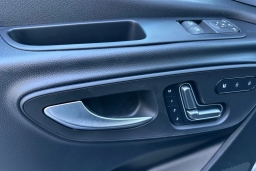 Mercedes-Benz Sprinter Crew Van Standard Roof 4-Cyl Diesel HO 2500 Standard Roof I4 Diesel HO 144" RWD 2026