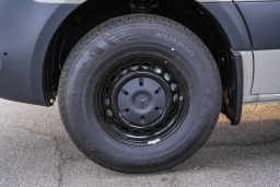 Mercedes-Benz Sprinter Crew Van Standard Roof 4-Cyl Diesel HO 2500 Standard Roof I4 Diesel HO 144" RWD 2026