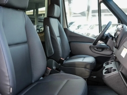 Mercedes-Benz Sprinter Crew Van Standard Roof 4-Cyl Diesel HO 2500 Standard Roof I4 Diesel HO 144" RWD 2026