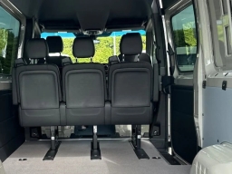 Mercedes-Benz Sprinter Crew Van Standard Roof 4-Cyl Diesel HO 2500 Standard Roof I4 Diesel HO 144" RWD 2025