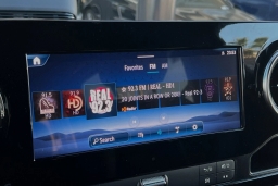 Mercedes-Benz Sprinter Crew Van Standard Roof 4-Cyl Diesel HO 2500 Standard Roof I4 Diesel HO 144" RWD 2025