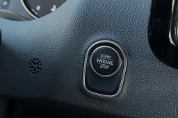 Mercedes-Benz Sprinter Crew Van Standard Roof 4-Cyl Diesel HO 2500 Standard Roof I4 Diesel HO 144" RWD 2025