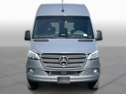 Mercedes-Benz Sprinter Crew Van Standard Roof 4-Cyl Diesel HO 2500 Standard Roof I4 Diesel HO 144" RWD 2026