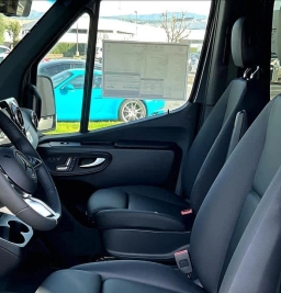 Mercedes-Benz Sprinter Crew Van Standard Roof 4-Cyl Diesel HO 2500 Standard Roof I4 Diesel HO 144" RWD 2026