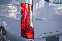 Mercedes-Benz Sprinter Crew Van Standard Roof 4-Cyl Diesel HO 2500 Standard Roof I4 Diesel HO 144" AWD 2026