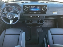 Mercedes-Benz Sprinter Crew Van Standard Roof 4-Cyl Diesel HO 2500 Standard Roof I4 Diesel HO 144" AWD 2026