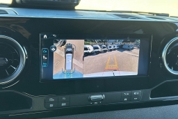 Mercedes-Benz Sprinter Crew Van Standard Roof 4-Cyl Diesel HO 2500 Standard Roof I4 Diesel HO 144" AWD 2026