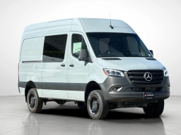 Mercedes-Benz Sprinter Crew Van Standard Roof 4-Cyl Diesel HO 2500 Standard Roof I4 Diesel HO 144" AWD 2026