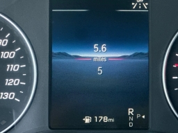 Mercedes-Benz Sprinter Crew Van Standard Roof 4-Cyl Diesel HO 2500 Standard Roof I4 Diesel HO 144" AWD 2026