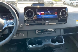 Mercedes-Benz Sprinter Crew Van Standard Roof 4-Cyl Diesel HO 2500 Standard Roof I4 Diesel HO 144" AWD 2026