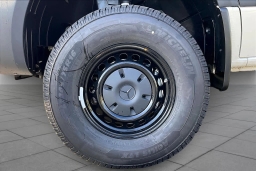 Mercedes-Benz Sprinter Crew Van Standard Roof 4-Cyl Diesel HO 2500 Standard Roof I4 Diesel HO 144" AWD 2026