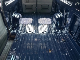 Mercedes-Benz Sprinter Crew Van Standard Roof 4-Cyl Diesel HO 2500 Standard Roof I4 Diesel HO 144" AWD 2025