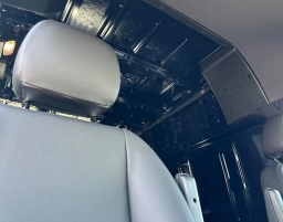 Mercedes-Benz Sprinter Crew Van Standard Roof 4-Cyl Diesel HO 2500 Standard Roof I4 Diesel HO 144" AWD 2025