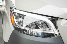 Mercedes-Benz Sprinter Crew Van Standard Roof 4-Cyl Diesel HO 2500 Standard Roof I4 Diesel HO 144" AWD 2026