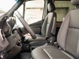 Mercedes-Benz Sprinter Crew Van Standard Roof 4-Cyl Diesel HO 2500 Standard Roof I4 Diesel HO 144" AWD 2026