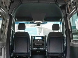 Mercedes-Benz Sprinter Crew Van Standard Roof 4-Cyl Diesel HO 2500 Standard Roof I4 Diesel HO 144" AWD 2026