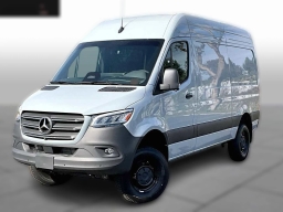 Mercedes-Benz Sprinter Crew Van Standard Roof 4-Cyl Diesel HO 2500 Standard Roof I4 Diesel HO 144" AWD 2026