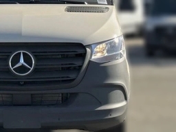 Mercedes-Benz Sprinter Crew Van High Roof 4-Cyl Diesel HO 2500 High Roof I4 Diesel HO 170" AWD 2025
