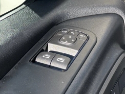 Mercedes-Benz Sprinter Crew Van High Roof 4-Cyl Diesel HO 2500 High Roof I4 Diesel HO 170" AWD 2025