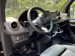 Mercedes-Benz Sprinter Cargo Van 2500 Standard Roof I4 Diesel HO 144" RWD 2025