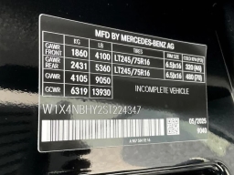 Mercedes-Benz Sprinter Cargo Van 2500 Standard Roof I4 Diesel HO 144" RWD 2025