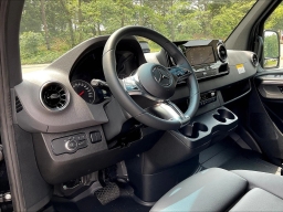 Mercedes-Benz Sprinter Cargo Van 2500 Standard Roof I4 Diesel HO 144" RWD 2025