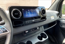 Mercedes-Benz Sprinter Cargo Van 2500 Standard Roof I4 Diesel HO 144" RWD 2025