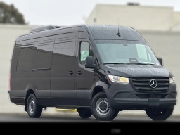 Mercedes-Benz Sprinter Cargo Van High Roof 4-Cyl Diesel HO 2500 High Roof I4 Diesel HO 170" Extended RWD 2026