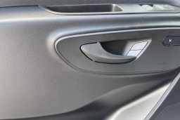 Mercedes-Benz Sprinter Cargo Van Standard Roof 4-Cyl Diesel 2500 Standard Roof I4 Diesel 144" RWD 2025