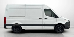 Mercedes-Benz Sprinter Cargo Van Standard Roof 4-Cyl Diesel 2500 Standard Roof I4 Diesel 144" RWD 2025
