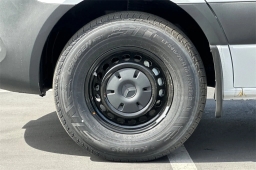 Mercedes-Benz Sprinter Cargo Van Standard Roof 4-Cyl Diesel 2500 Standard Roof I4 Diesel 144" RWD 2026