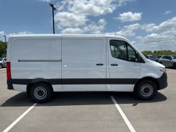 Mercedes-Benz Sprinter Cargo Van Standard Roof 4-Cyl Diesel 2500 Standard Roof I4 Diesel 144" RWD 2025