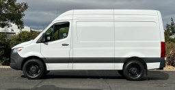 Mercedes-Benz Sprinter Crew Van Standard Roof 4-Cyl Diesel 2500 Standard Roof I4 Diesel 144" RWD 2026