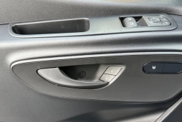 Mercedes-Benz Sprinter Crew Van Standard Roof 4-Cyl Diesel 2500 Standard Roof I4 Diesel 144" RWD 2026