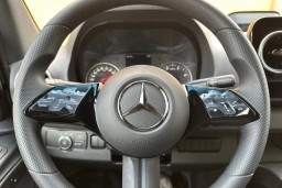 Mercedes-Benz Sprinter Crew Van Standard Roof 4-Cyl Diesel 2500 Standard Roof I4 Diesel 144" RWD 2026