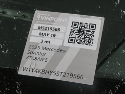 Mercedes-Benz Sprinter Cargo Van Standard Roof 4-Cyl Diesel 2500 Standard Roof I4 Diesel 144" RWD 2025