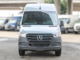Mercedes-Benz Sprinter Cargo Van Standard Roof 4-Cyl Diesel 2500 Standard Roof I4 Diesel 144" RWD 2025