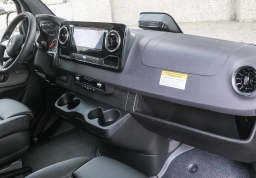 Mercedes-Benz Sprinter Cargo Van Standard Roof 4-Cyl Diesel 2500 Standard Roof I4 Diesel 144" RWD 2025