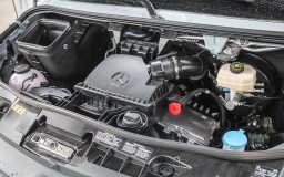 Mercedes-Benz Sprinter Cargo Van Standard Roof 4-Cyl Diesel 2500 Standard Roof I4 Diesel 144" RWD 2025