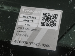 Mercedes-Benz Sprinter Cargo Van Standard Roof 4-Cyl Diesel 2500 Standard Roof I4 Diesel 144" RWD 2025