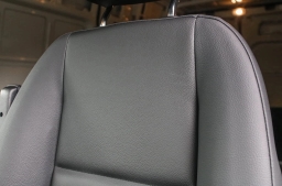 Mercedes-Benz Sprinter Cargo Van Standard Roof 4-Cyl Diesel 2500 Standard Roof I4 Diesel 144" RWD 2025