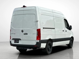 Mercedes-Benz Sprinter Cargo Van Standard Roof 4-Cyl Diesel 2500 Standard Roof I4 Diesel 144" RWD 2025