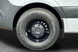 Mercedes-Benz Sprinter Crew Van Standard Roof 4-Cyl Diesel 2500 Standard Roof I4 Diesel 144" RWD 2026