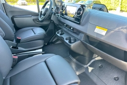 Mercedes-Benz Sprinter Crew Van Standard Roof 4-Cyl Diesel 2500 Standard Roof I4 Diesel 144" RWD 2026