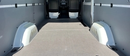 Mercedes-Benz Sprinter Crew Van Standard Roof 4-Cyl Diesel 2500 Standard Roof I4 Diesel 144" RWD 2026