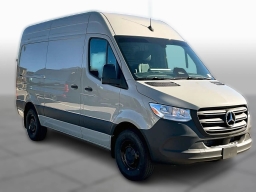 Mercedes-Benz Sprinter Crew Van Standard Roof 4-Cyl Diesel 2500 Standard Roof I4 Diesel 144" RWD 2026