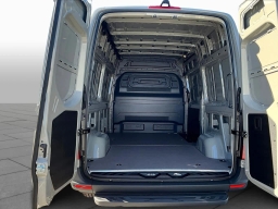 Mercedes-Benz Sprinter Crew Van Standard Roof 4-Cyl Diesel 2500 Standard Roof I4 Diesel 144" RWD 2026