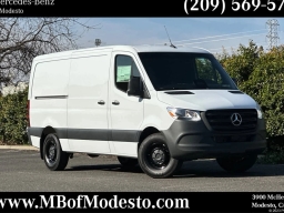 Mercedes-Benz Sprinter Crew Van Standard Roof 4-Cyl Diesel 2500 Standard Roof I4 Diesel 144" RWD 2026